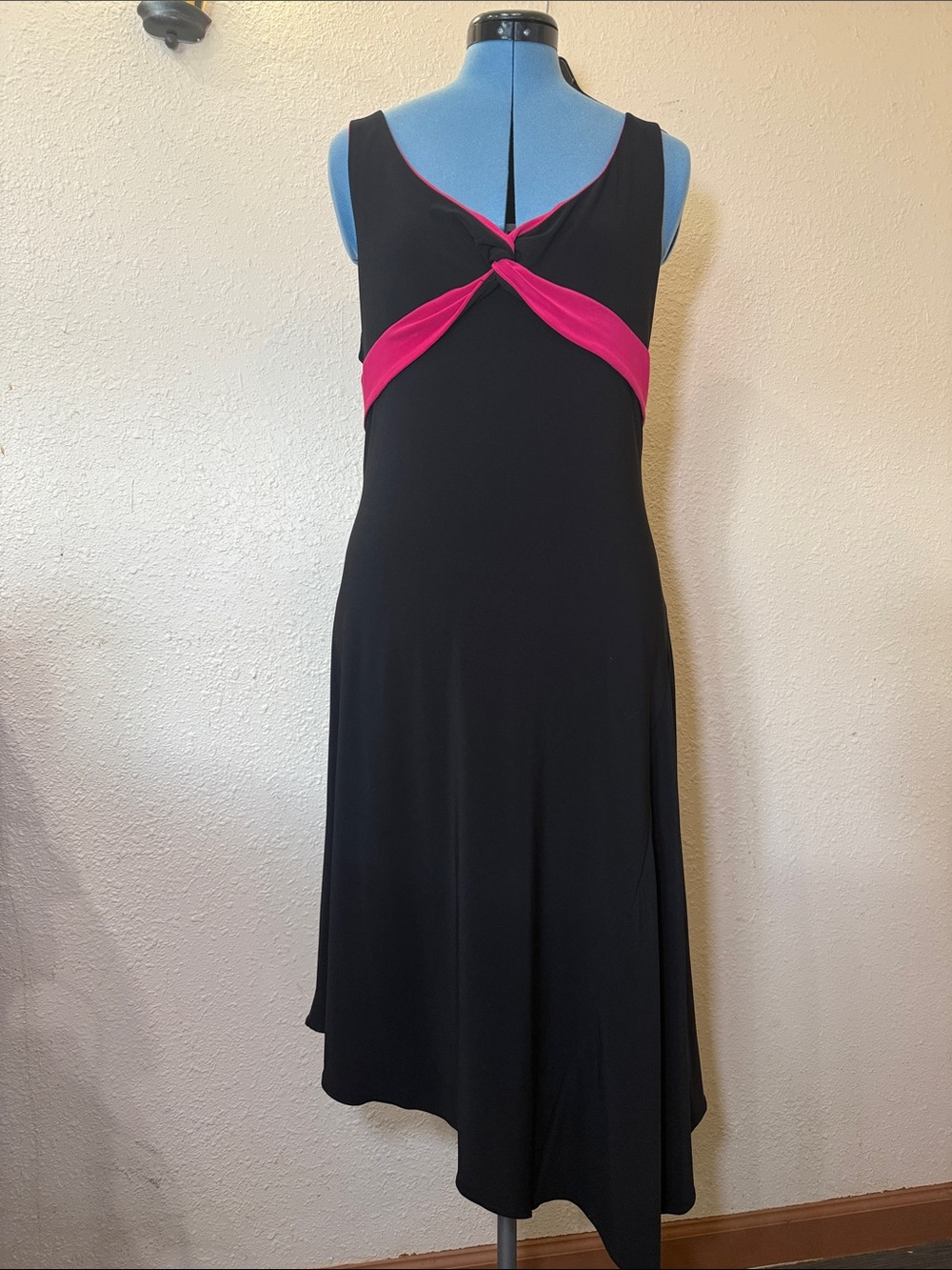 Bisou Bisou Black Dress with Hot Pink Twist Detail